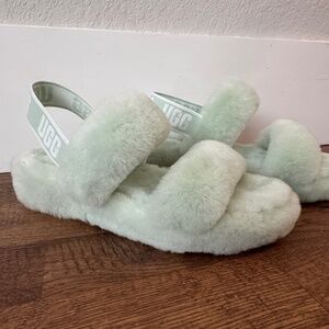 NWT UGG Oh Yeah Mint Green Sheepskin Slide Women's Size 9